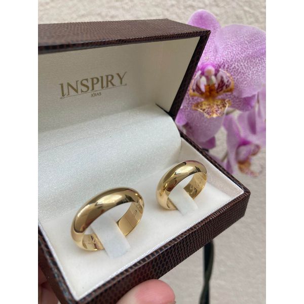 Par de Alianças Casamento Modelo Tradicional Ouro 18k/750 7.00mm Abaulada Polida - 10022