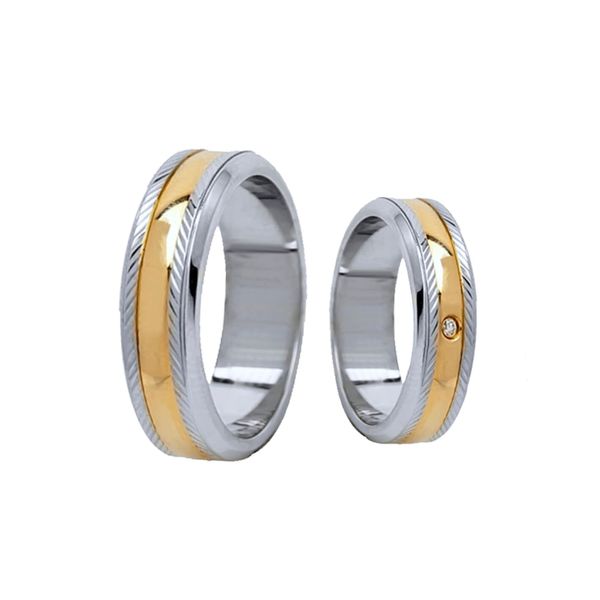 Par de Alianças Casamento Modelo Trabalhado Ouro 18k/750 6.70mm Reta Polida E 1 Pedra - 10144