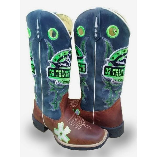 Bota Texana Masculina Couro Legítimo Bovino Látego Pinhão e Fóssil Azul Bordado Trinca Solado Borracha