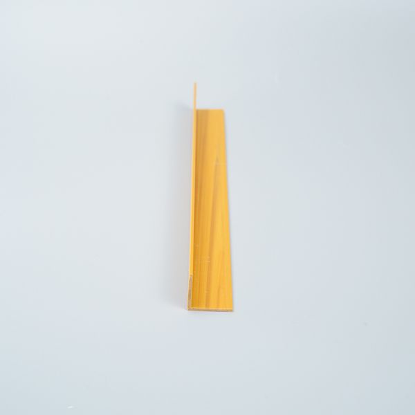 CANTONEIRA EM PVC 20X20X1,5MMX3,0M CEREJEIRA