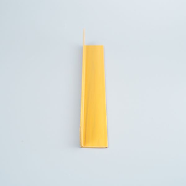 CANTONEIRA EM PVC 25X25X2,0MMX3,0M CEREJEIRA