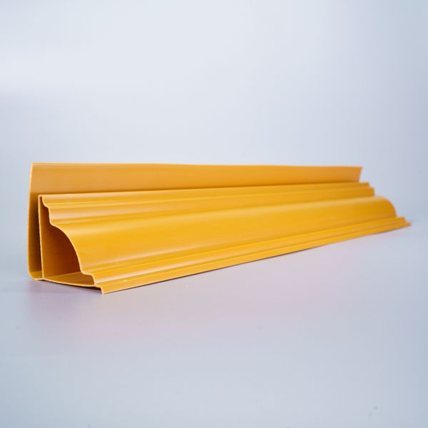 SANCA EM PVC CEREJEIRA 3,0M
