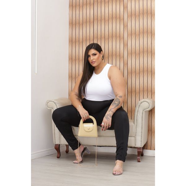 Regata Canelada Plus Size Branca