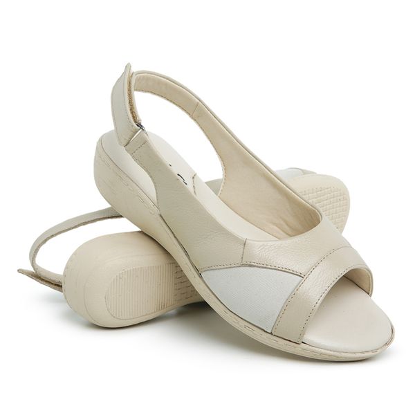Sandália Chinelo Feminino Couro Bege Confort Ortopédica Solado Micro Expandido Bico Arredondado Antiderrapante