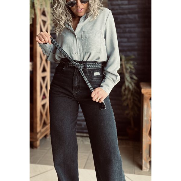 Calça jeans Wide Leg - Preta estonada - Gasparian