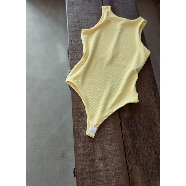 Body regata Sarandi - Amarelo Manteiga