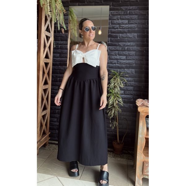 Vestido Midi com laço Áurea - Preto