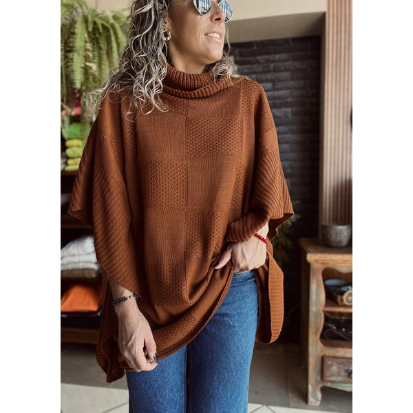 Poncho em tricô Aurora - Caramelo