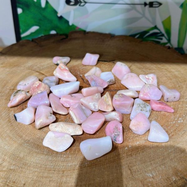 PEDRA ROLADA OPALA ROSA – AMOR E EMOÇÕES 