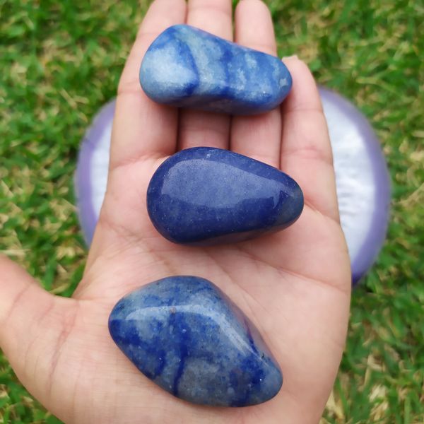 Pedra Rolada Quartzo Azul - Acalma e Tranquiliza
