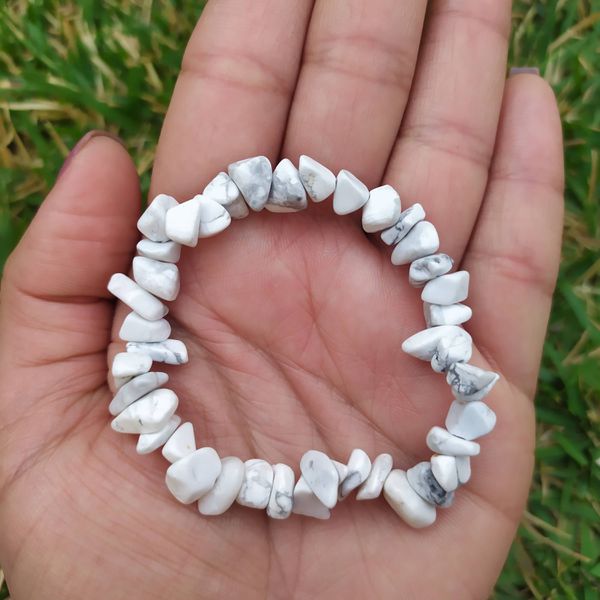 Pulseira de Cascalho Pedra Howlita - Calma e Paz