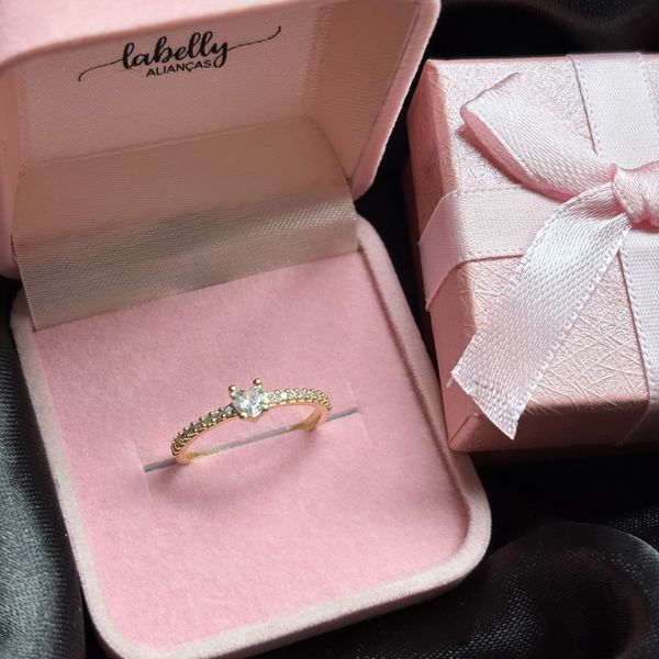 ANEL SOLITÁRIO MINI LOVE - BANHADO A OURO18k 