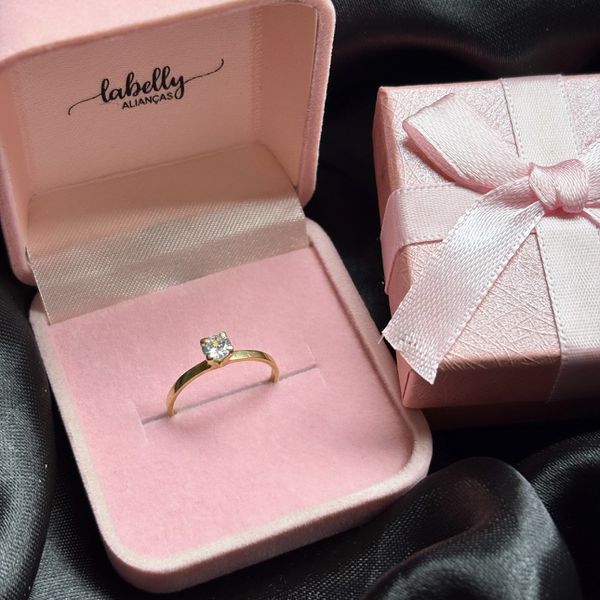 ANEL SOLITÁRIO TRADICIONAL - BANHADO A OURO18k