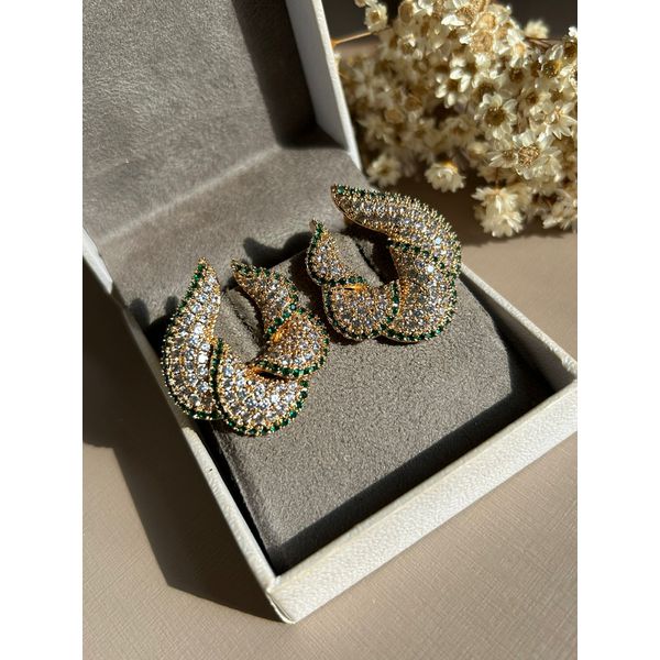 Brinco Argola Frontal Cravejada Verde Esmeralda Ouro