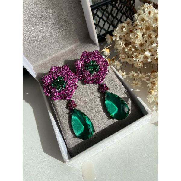 Brinco Rose Pink e Gota Verde