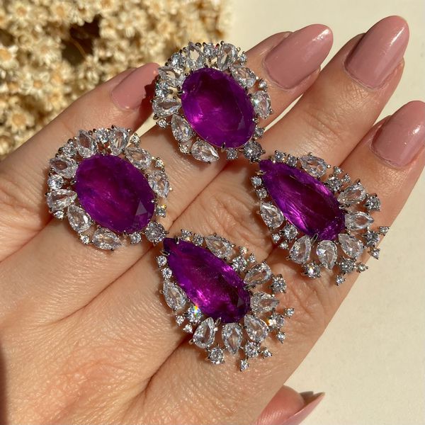 Brinco Luxo UltraVioleta Zircônias Cristal