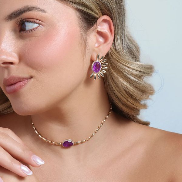 Conjunto Brinco e Colar Detalhado Ultra Violeta