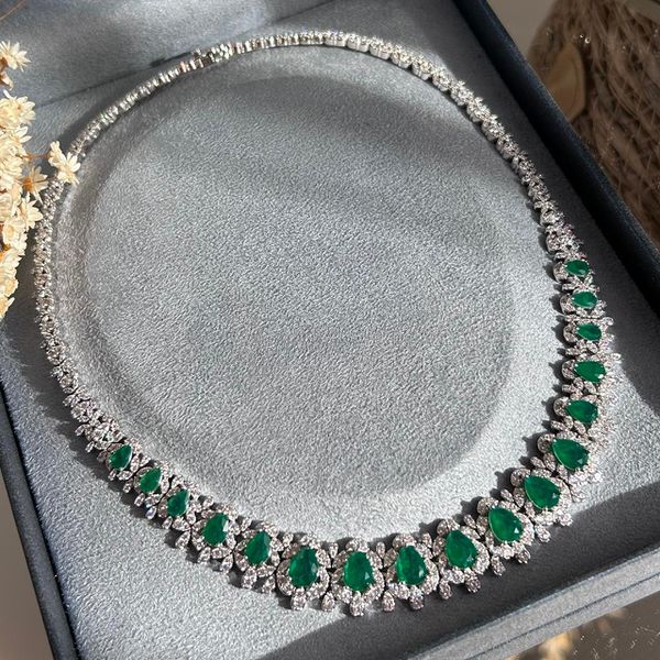 Colar Luxo Verde Esmeralda