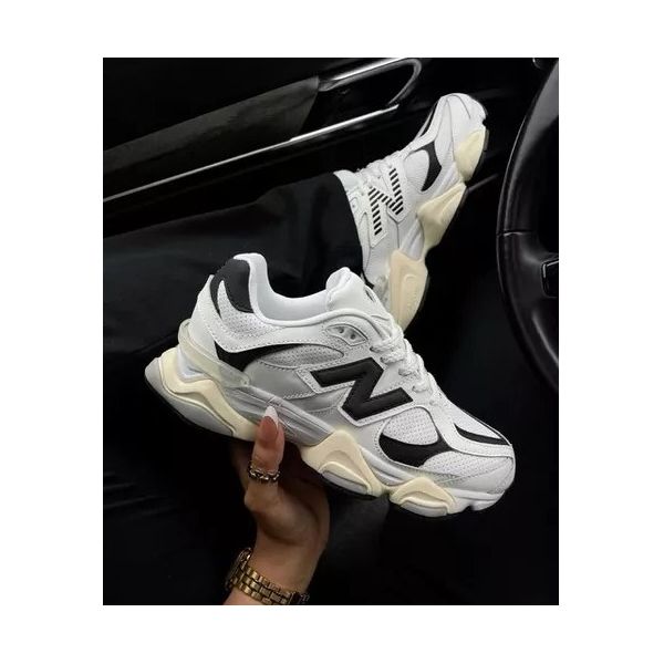 Tênis New Balance 9060 Branco Preto