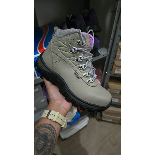 Bota Adventure Master Boots Cinza Lilás