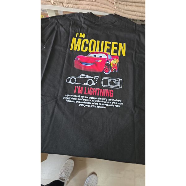 Camiseta Oversized Longa Mcqueen Preta Frente Lisa 