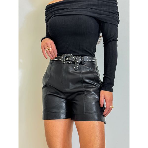 Short Cinto Couro Fake Preto