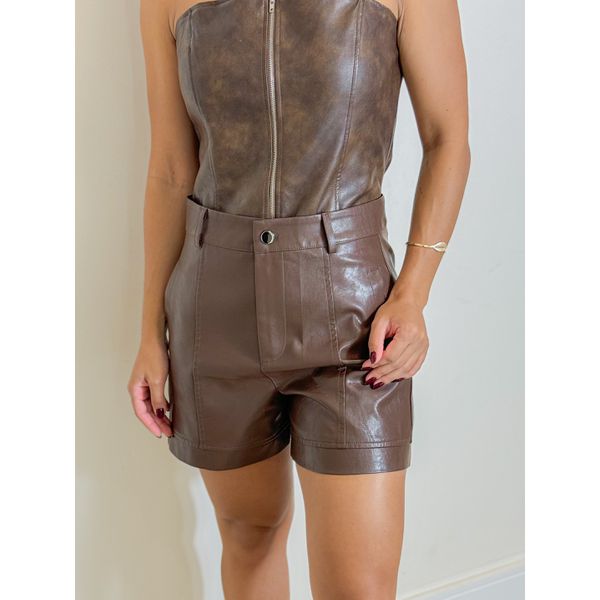 Short Cinto Couro Fake Marrom