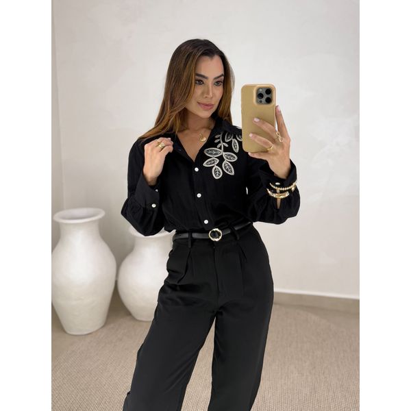 Camisa Bordada Manila Preto