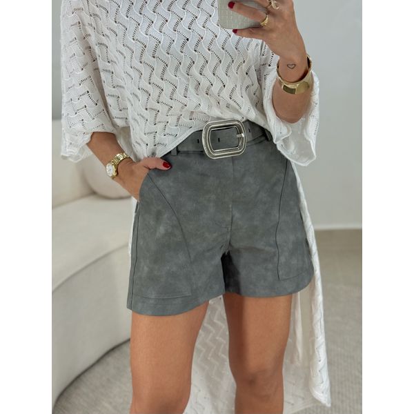 Short Couro Fake Laila Cinza