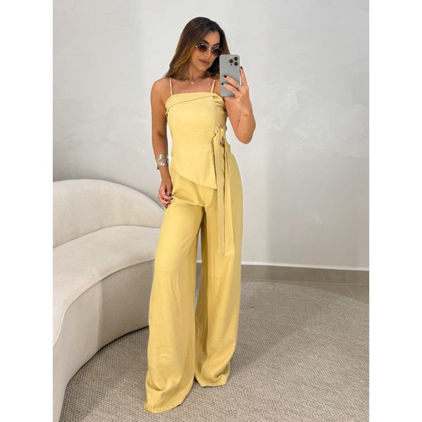 Macacão Fivela Monique Amarelo 