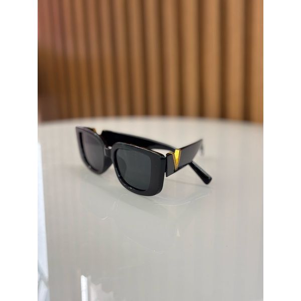 OCULOS 54 PRETO