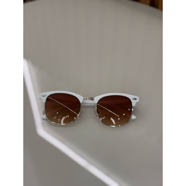 OCULOS 56 BRANCO