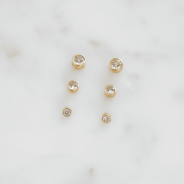 Trio de Brincos Ponto de Luz Banhados em Ouro 18k