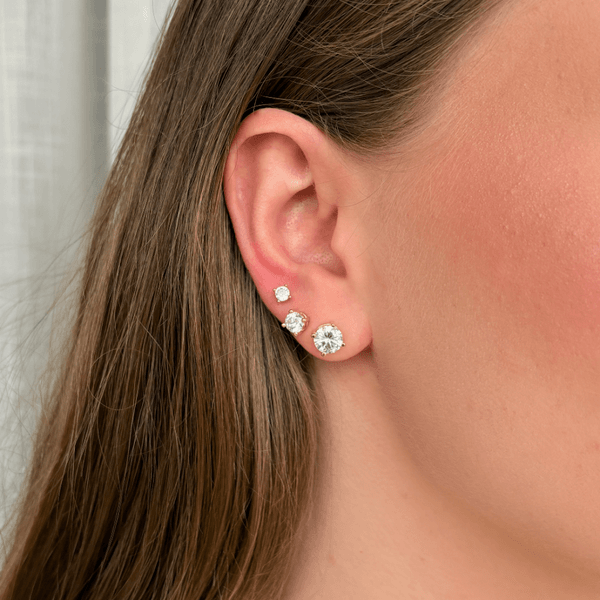 Trio de Brincos Ponto de Luz Banhados em Ouro 18k