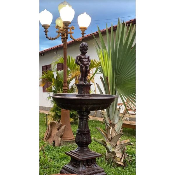Chafariz Maneken em Ferro Fundido