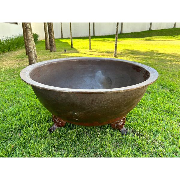 Lareira Bacia em Ferro Fundido Média