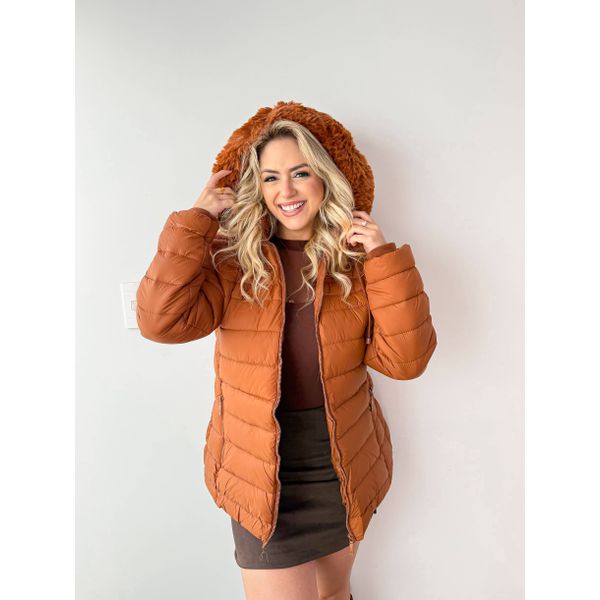 JAQUETA PUFFER CARAMELO