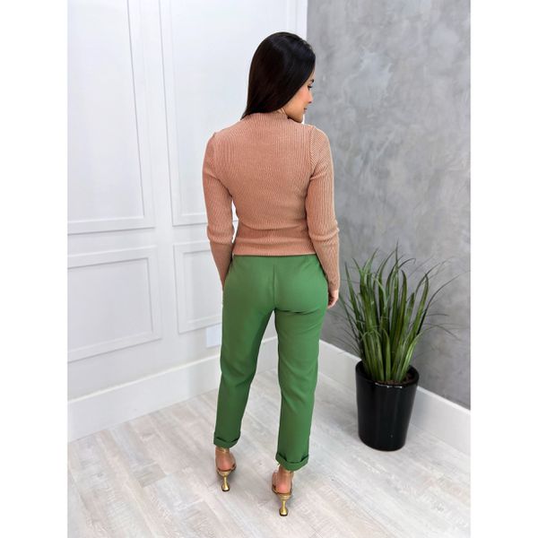 https://img.irroba.com.br/fit-in/600x600/filters:fill(fff):quality(80)/lelleeei/catalog/inverno-22/tricot-modal-zara-recorte/nude/20220615-212250845-ios.jpg
