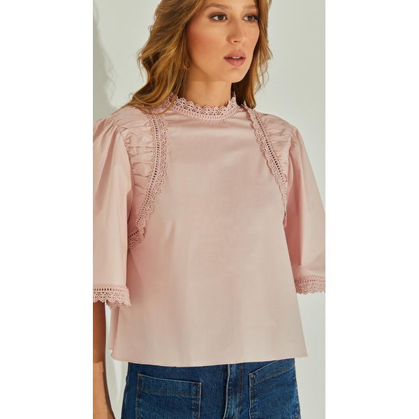 Blusa Tricoline Com Renda