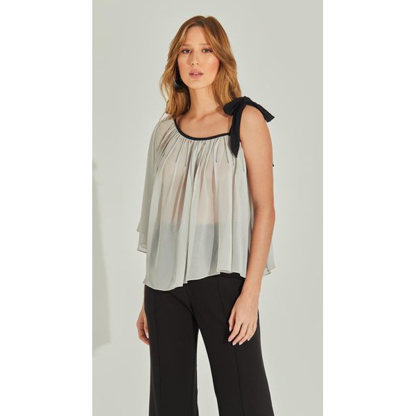 Blusa Assimétrica Com Pregas e Babados