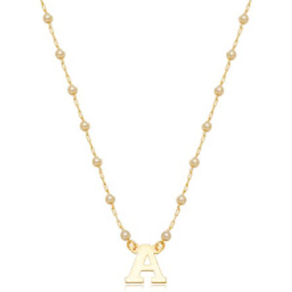 Colar pérolas letra A