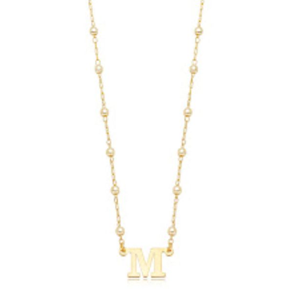 Colar pérolas letra M