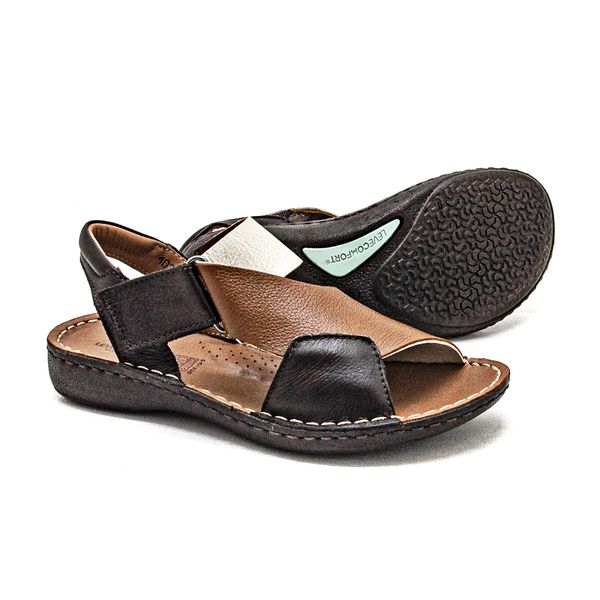 Sandália com Velcro em Couro Cafe Levecomfort 