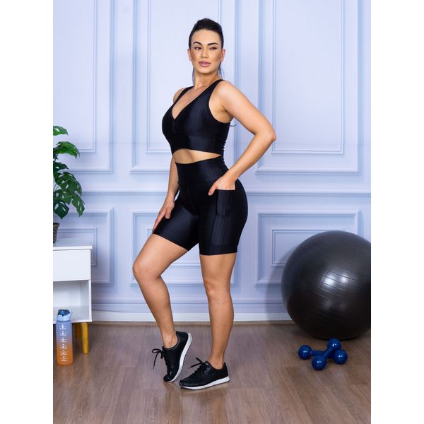 Conjunto Shorts 3D com Bolso + Top Nadador Preto