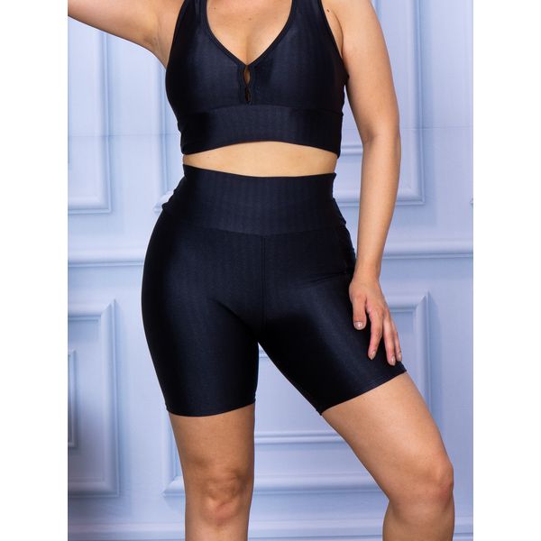 Short com Bolso Feminino de Academia Cirrê 3D Preto