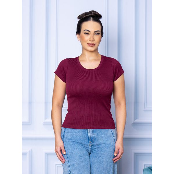 Camiseta Canelada Básica Bordo