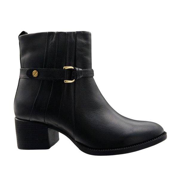 Bota Feminina Preta em Couro Legítimo Calprado