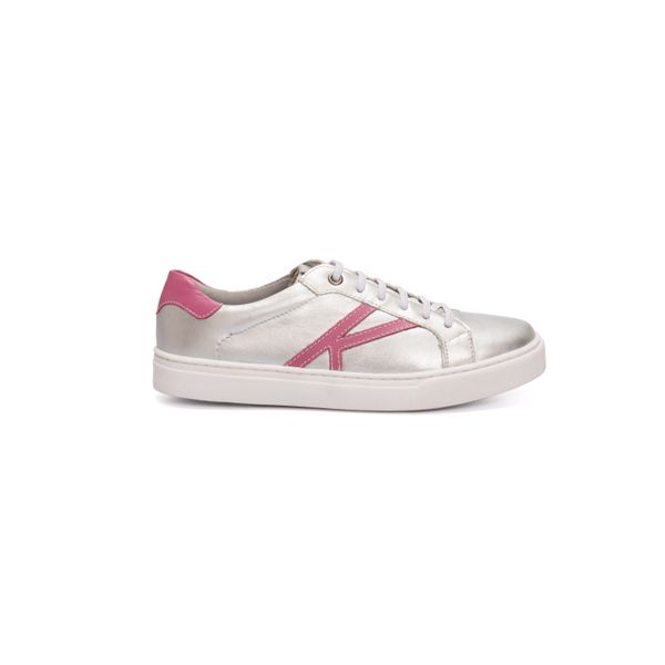 Tênis Feminino Calprado Prata em Couro Com Detalhes Rosa