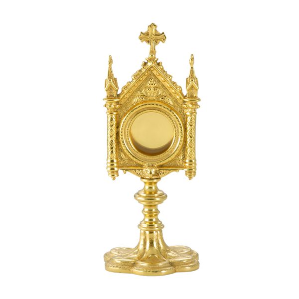 Relicário em Latão com Acabamento Dourado, Estilo Gótico