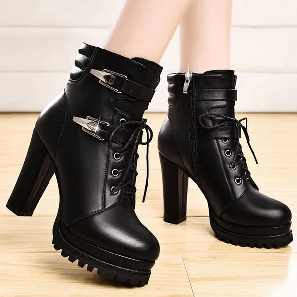 Bota em couro feminina inverno Martin Boot